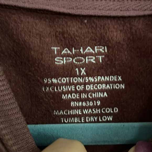 🔥🔥🔥Tahari Sport Sweatshirt w/ Front Zip Pockets, Double Stand Up Neck, MORE! - Picture 7 of 10